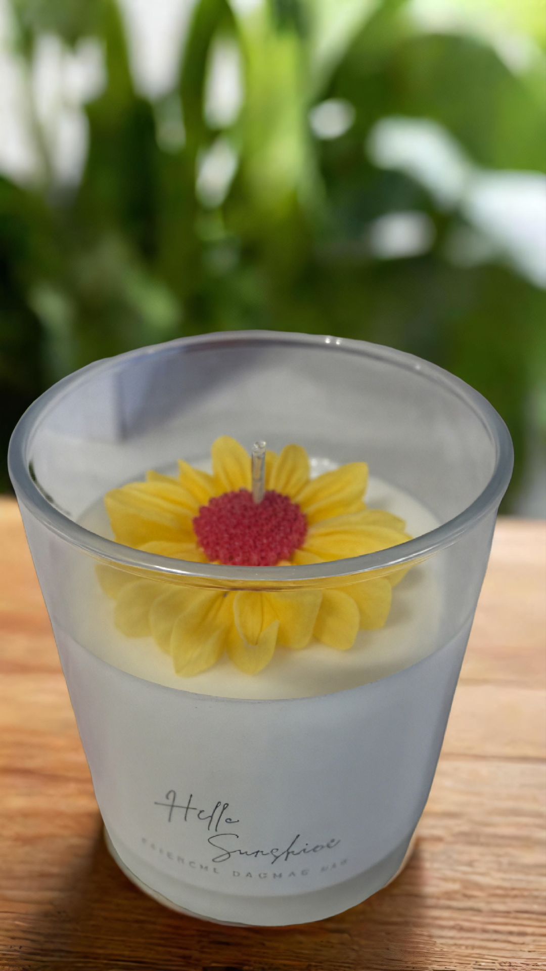 Hello Sunshine 8 oz (yellow)